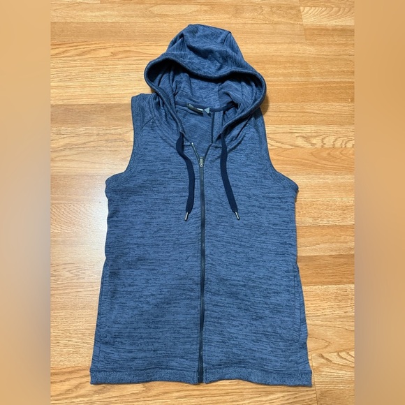 Athleta Blissful Balance Full Zip Activewear Vest, Hooded, Size S - Picture 3 of 8